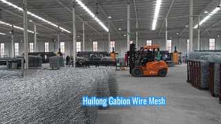 워크숍에서 아연 도금 Gabion 철망 상자 준비 상품