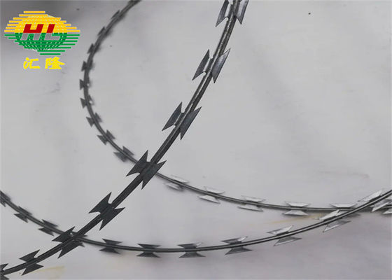 Bto-22 0.5mm 블레이드 플레이트 콘서티나 울타리 500mm 코일 디아