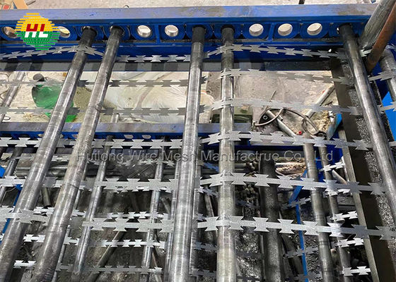 클립과 BTO-22 철조망 레이저 와이어, 클립과 교차하는 레이저 철조망